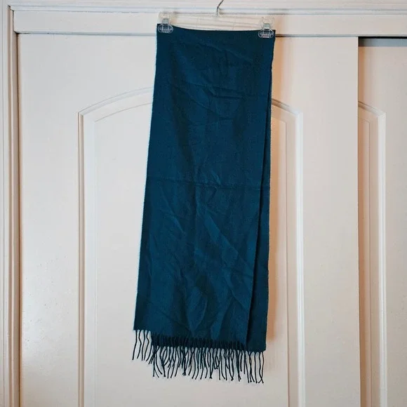 100% Cashmere Scarf Hand Tailored Fringe Solid Blue Aqua Made in Germany Soft - Picture 6 of 9